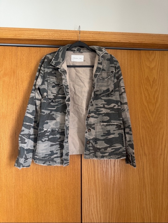 Mustard Seed Jackets & Blazers - Distressed Camo Utility Jacket - Green & Gray Camouflage